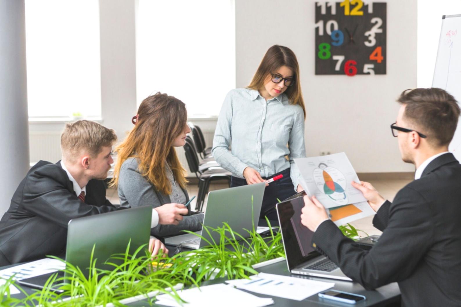 Espacio de trabajo peliosaylo dedicado a la educación financiera